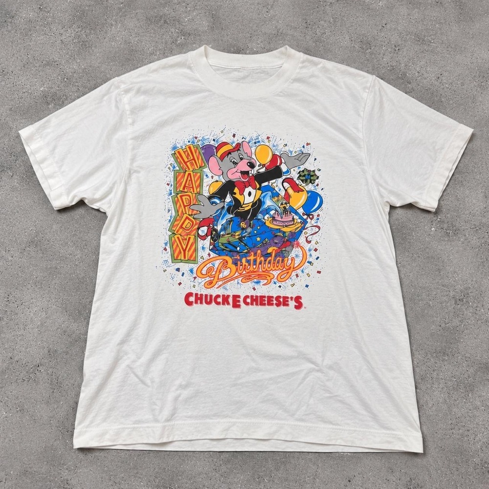Vintage 1995 Chuck E. Cheese Happy Birthday Graphic T-Shirt White 90s SM